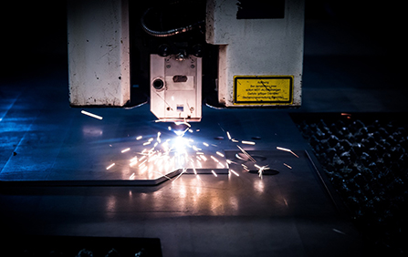 <font style='font-size:24px;font-weight:bold'> 產(chǎn)品質(zhì)量</font><br/>專注于生產(chǎn)各種PVC保鮮膜流延生產(chǎn)線、<br/>PVC保鮮膜吹膜生產(chǎn)線、PVC透明包裝膜生產(chǎn)線、TPU薄膜生產(chǎn)線等